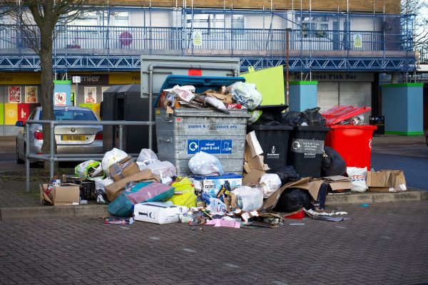 Essential 2023 UK Guidelines for the Safe Disposal of Pharmaceutical Waste: Your Complete Guide